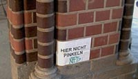 Hier nicht pinkeln!