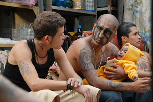 Sin Nombre (R: Cary Joji Fukunaga)