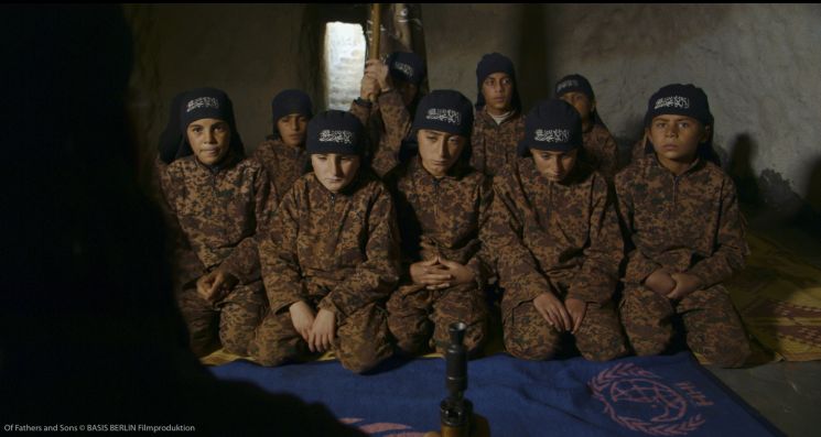 Of Fathers and Sons - Die Kinder des Kalifats (Talal Derki)