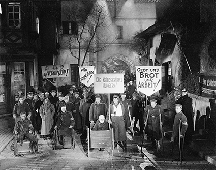 The Road Back (James Whale, Berlinale Classics)