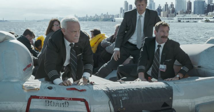 Sully (Clint Eastwood)