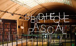 Bibliothèque Pascal (R: Szabolcs Hajdu)